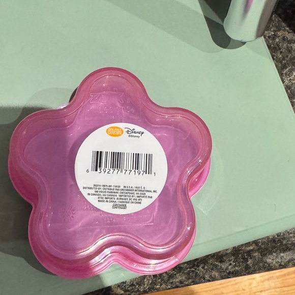Disney Princess Snack Container - Picture 3 of 4